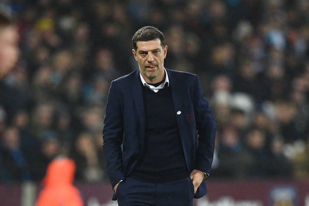 O técnico croata Slaven Bilić tem sofrido com as críticas no comando do West Ham desde que chegou ao clube, em 2015 (Foto: AFP PHOTO / Justin TALLIS)