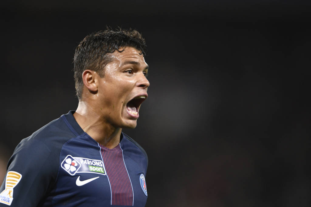 Thiago Silva foi o personagem principal do jogo (Foto: MARTIN BUREAU/AFP)