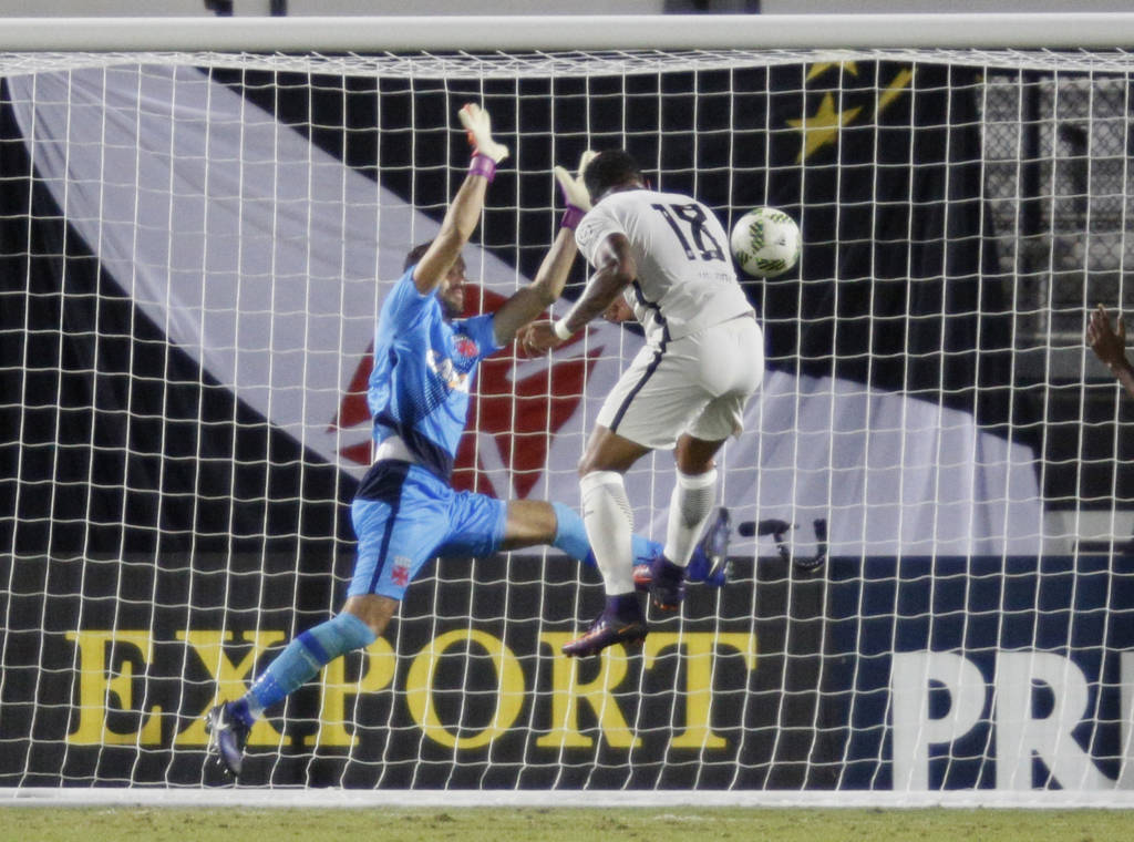 Este foi o primeiro gol de Kazim como jogador do Corinthians (foto: Gregg Newton/AFP)