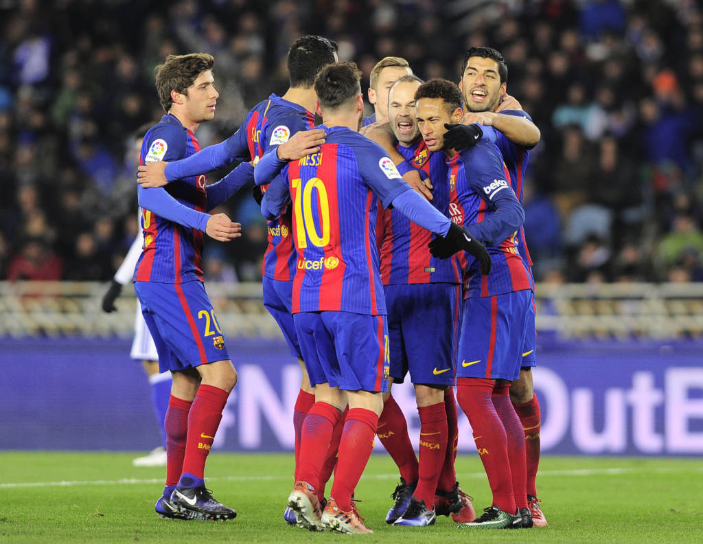 Com gol de pênalti de Nemar, o Barcelona venceu a Real Sociedad fora de casa, encerrando um tabu de quase 10 anos (Foto: Ander Gillenea/AFP)