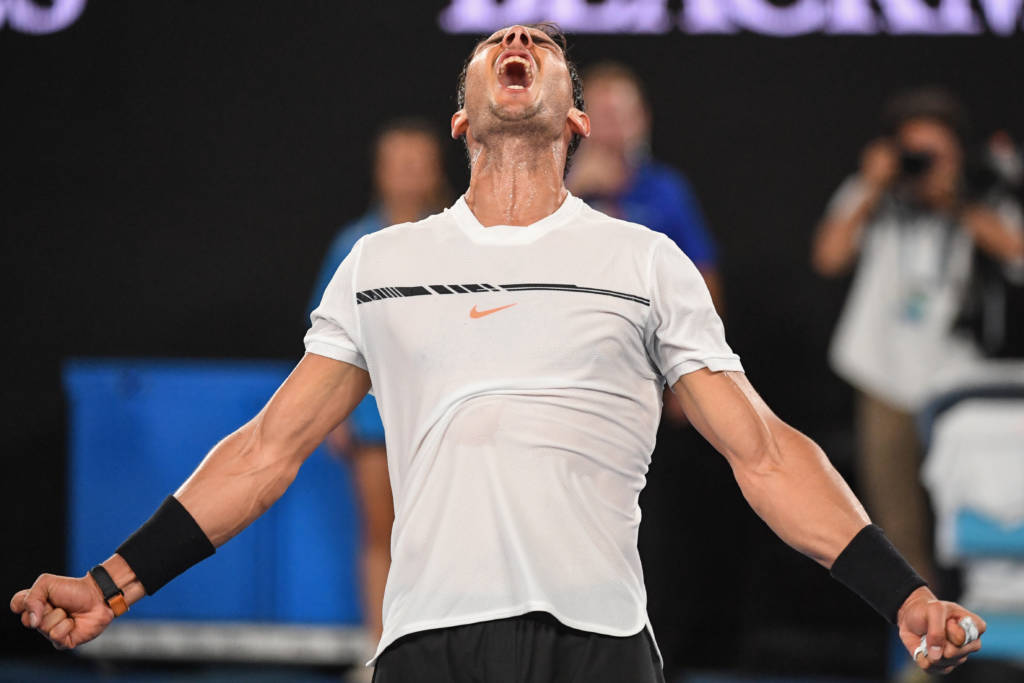 Nadal comemorou a classificação (Foto: SAEED KHAN/AFP)