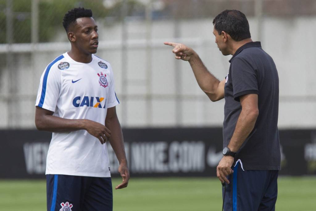 Com Guilherme Arana na Seleção Brasileira sub-20, Moisés é o titular da lateral esquerda (foto: Daniel Augusto Jr./Ag. Corinthians)