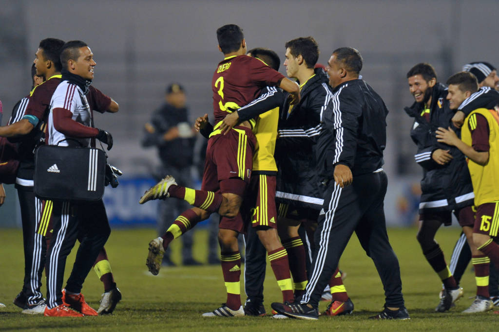 A Venezuela garantiu sua classificação ao segurar um empate por 0 a 0 com a Argentina (Foto: AFP PHOTO / JUAN CEVALLOS)