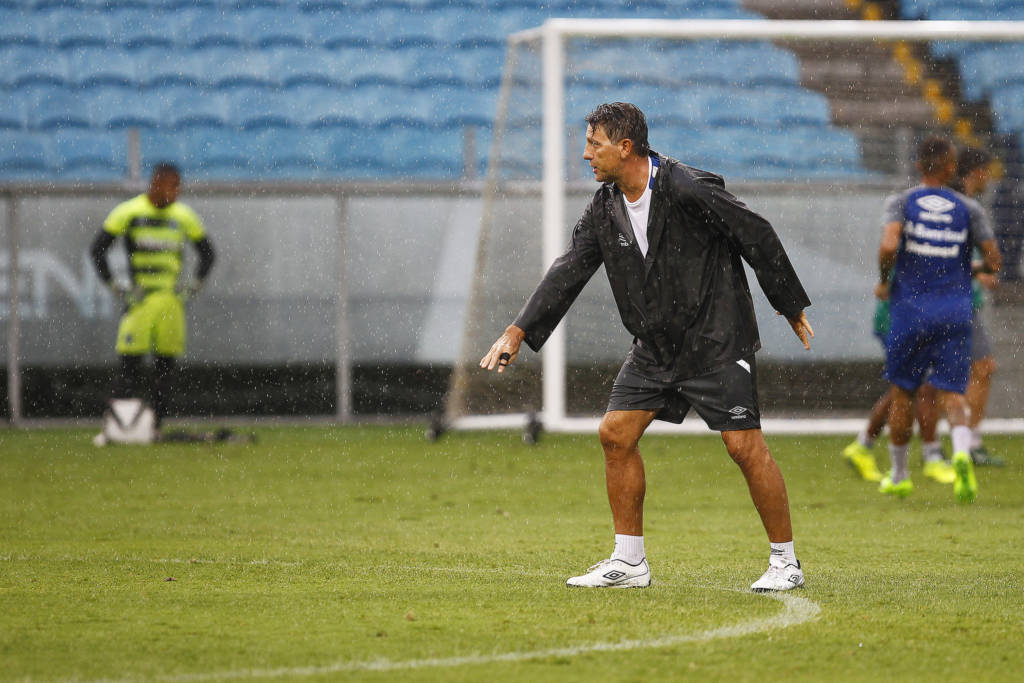 O técnico Renato Portaluppi deve manter a base da equipe campeã da Copa do Brasil (Foto: Lucas Uebel/Grêmio FBPA)