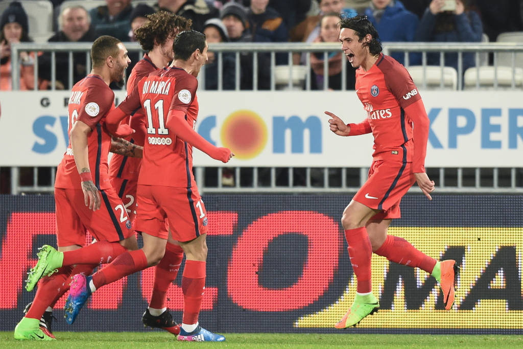 Cavani e Di María foram os principais nomes da vitória do PSG (Foto: Nicolas Tucat/AFP)