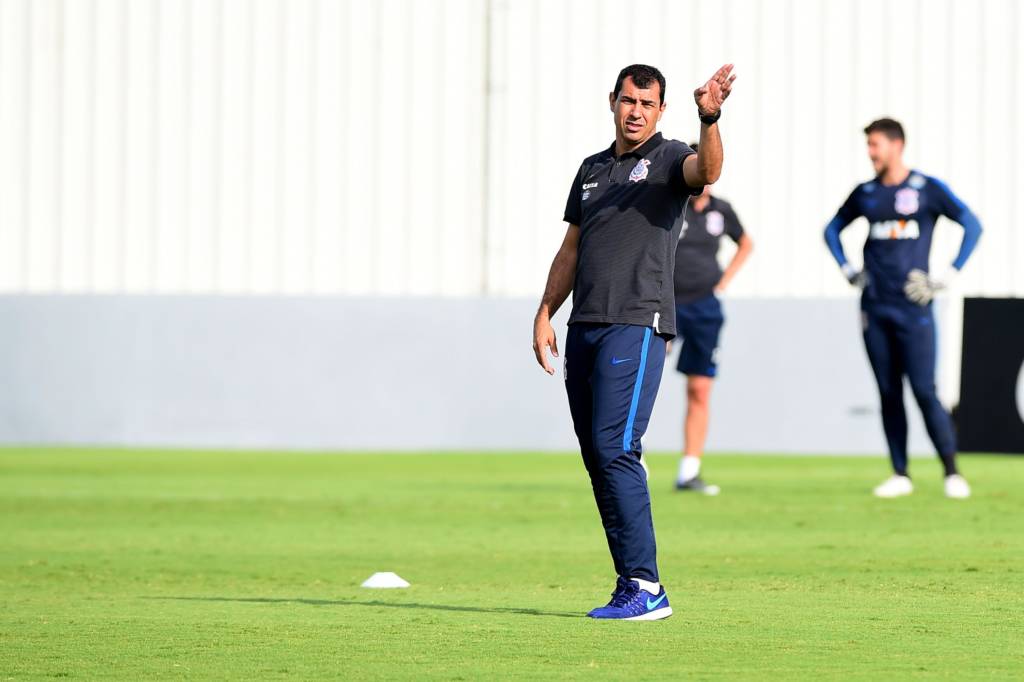 Invicto em 2017, Carille vai mandar o Corinthians ao ataque em Itaquera (foto: Sergio Barzaghi/Gazeta Press)
