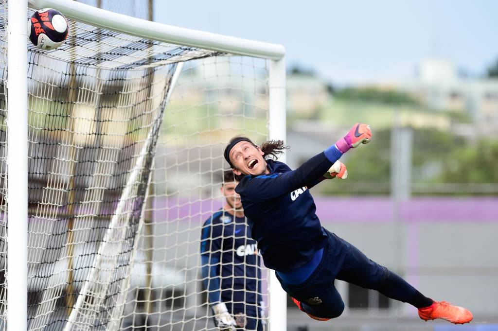 Em má fase, Cássio viu pessoas que frequentavam a sua casa se afastarem (foto: Fernando Dantas/Gazeta Press)