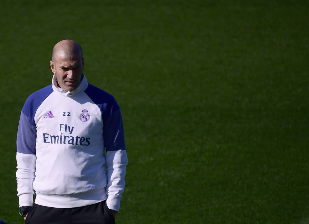 Zidane irá relacionar Bale para o jogo após o jogador ficar três meses fora (Foto: Pierre-Philippe Marcou/AFP)