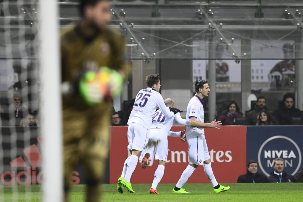 Kalinic é a opção preferida do técnico Fabio Cannavaro para reforçar o Tianjin Quanjian, da China (Foto: Miguel Medina/AFP)