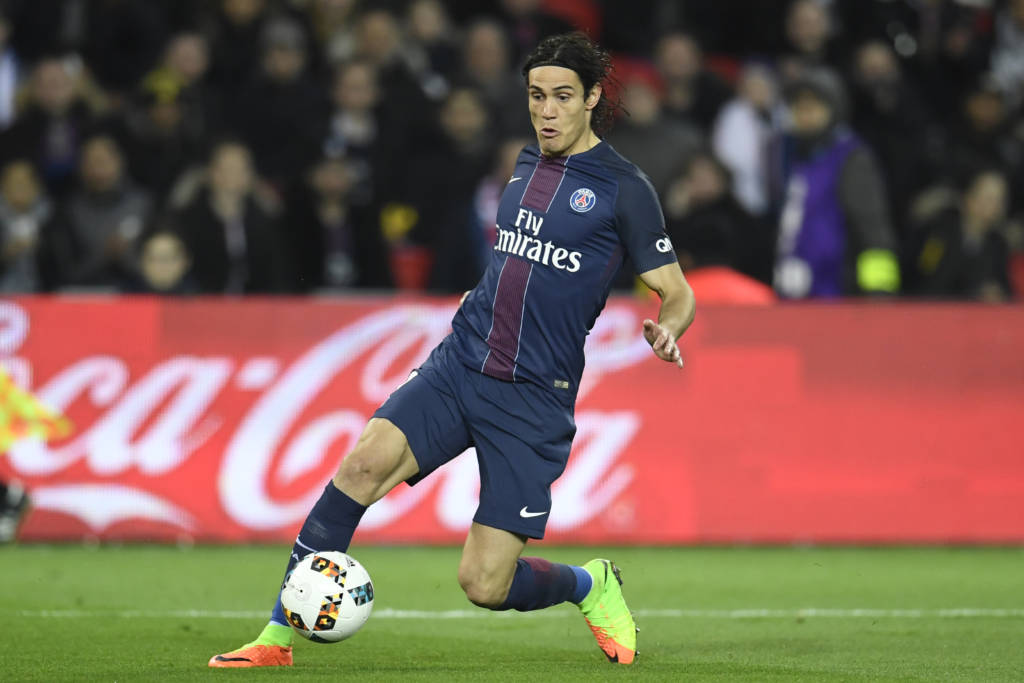 PSG, de Cavani, ainda luta pelo título (Foto: Christophe Simon/AFP)