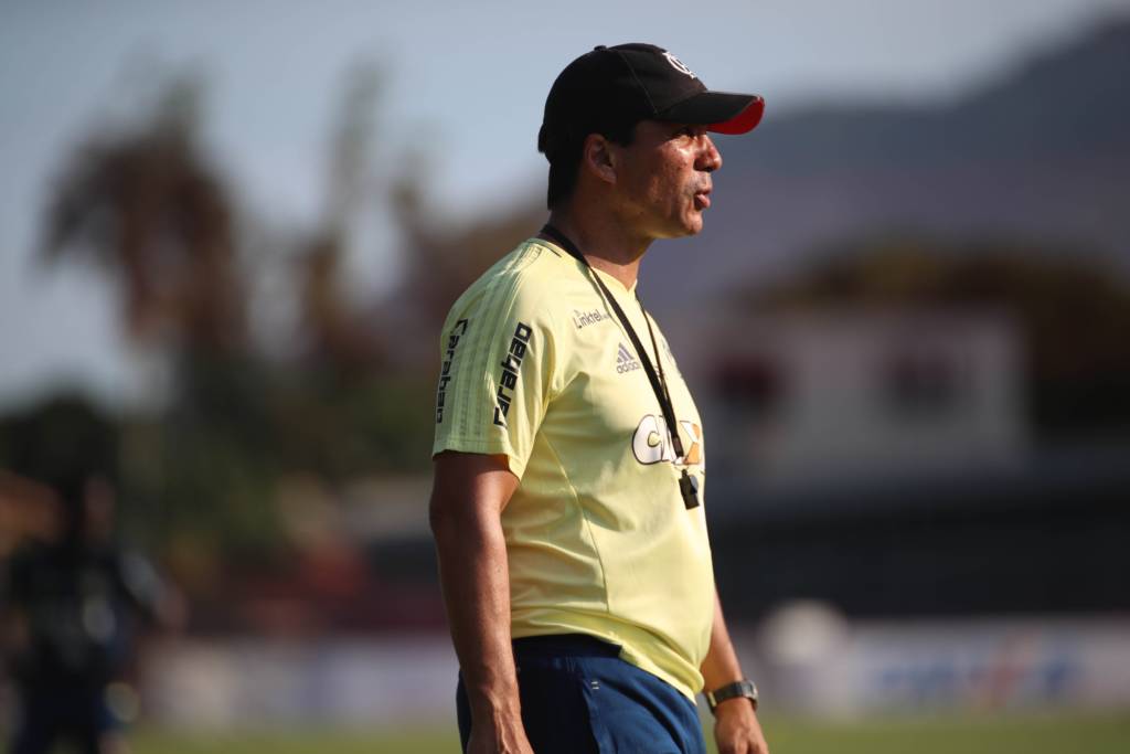 Zé Ricardo crê em um bom duelo (Foto: Gilvan de Souza/Flamengo)
