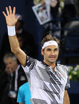 Federer acabou eliminado por russo número 116 do mundo em Dubai (Foto: MAHMOUD KHALED/AFP)