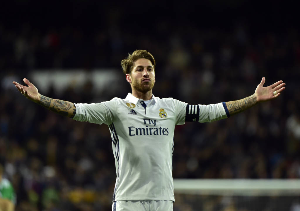 Ramos salvou o Real e marcou o gol da vitória (Foto: GERARD JULIEN/AFP)