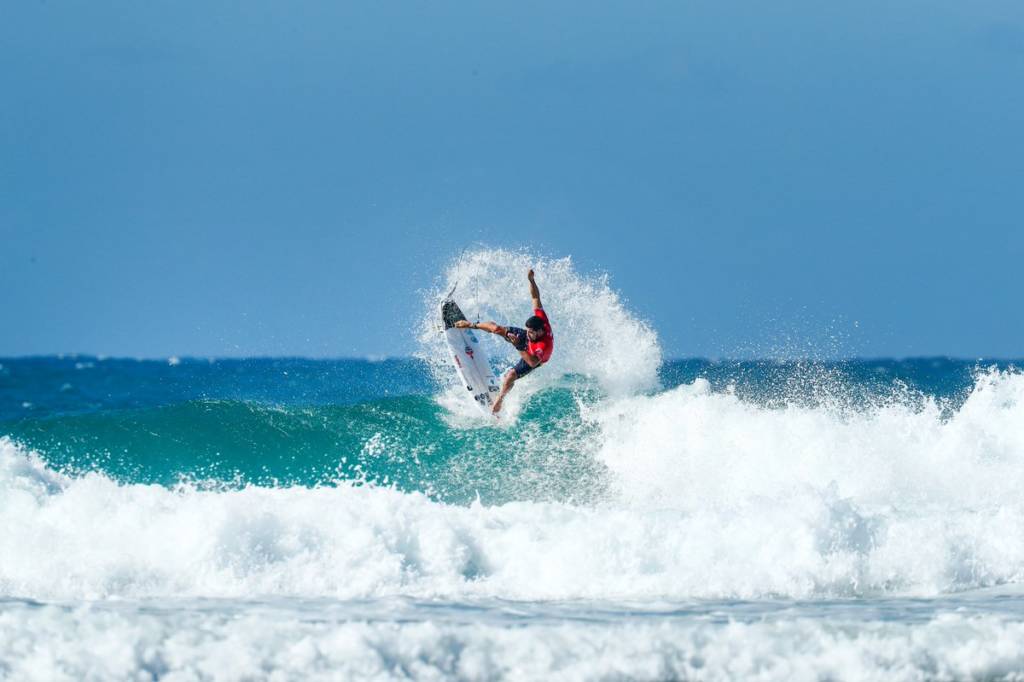 Mineirinho não segue na disputa em Gold Coast (Foto: Divulgação/WSL)