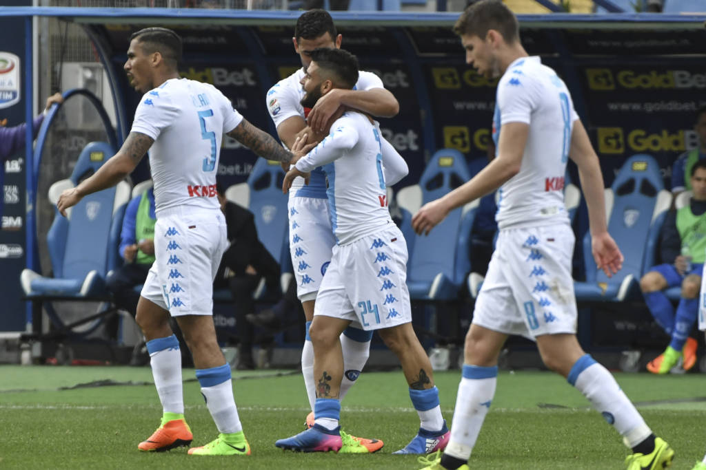Napoli chegou a três vitórias seguidas (Foto: Andreas Solaro/AFP) 
