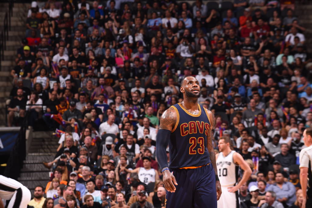 SAN ANTONIO, TX - MARCH 27: LeBron James #23 of the Cleveland Cavaliers looks on during the game against the San Antonio Spurs on March 27, 2017 at the AT&T Center in San Antonio, Texas. NOTE TO USER: User expressly acknowledges and agrees that, by downloading and or using this photograph, user is consenting to the terms and conditions of the Getty Images License Agreement. Mandatory Copyright Notice: Copyright 2017 NBAE Noah Graham/NBAE via Getty Images/AFP