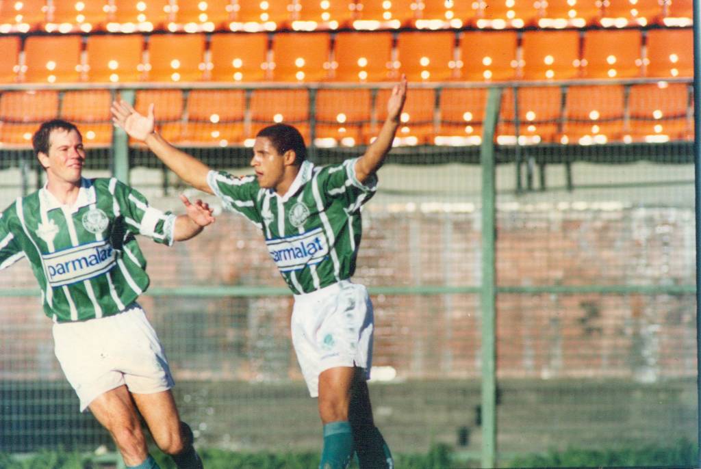 Maillot Roberto Carlos Palmeiras 1992 – Taille M – Neuf Sans étiquette