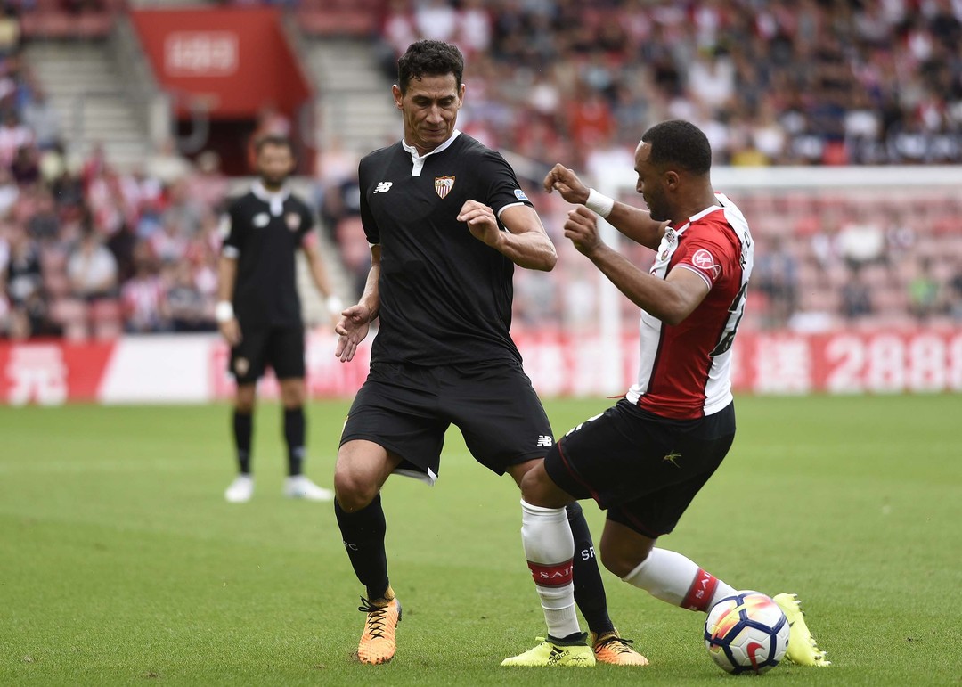 Com Ganso titular, Sevilla perde para o Southampton; Watford empata