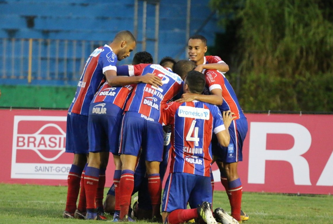 Bahia vence o Vitória da Conquista e assume a liderança do Baiano