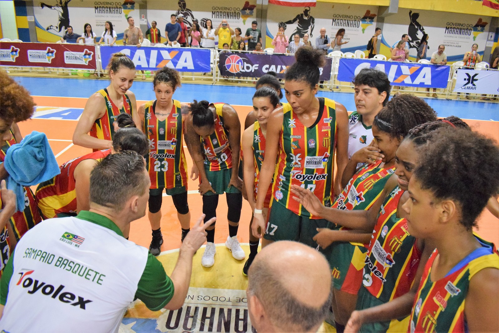 Sampaio derrota São Bernardo e vence a terceira na LBF