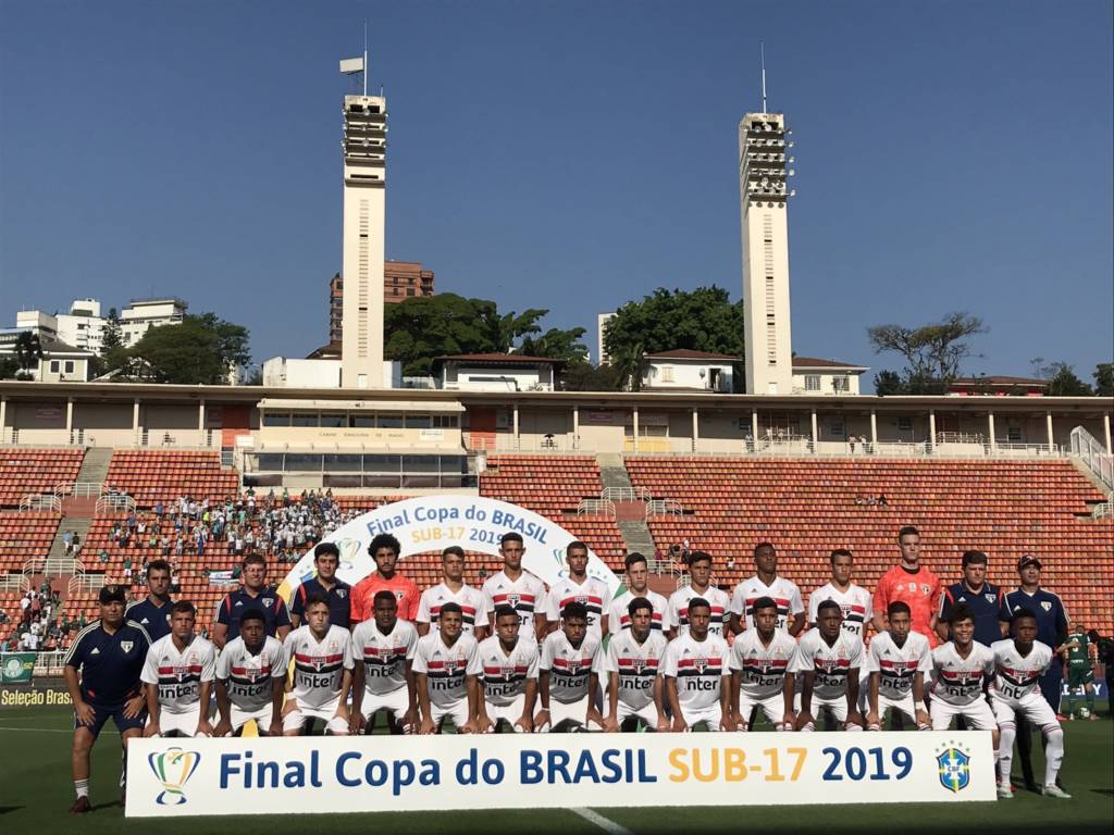 Confira fotos da final da Copa do Brasil sub-17 entre Palmeiras e São ...