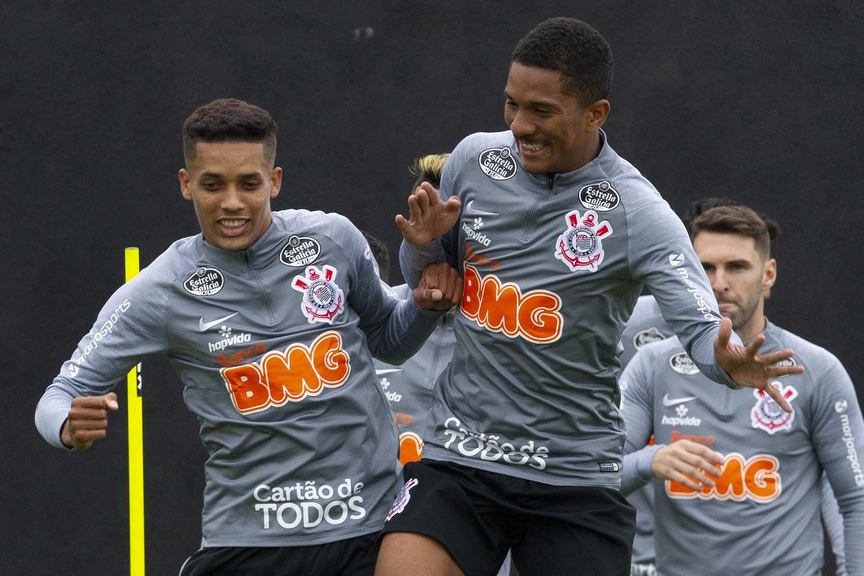 Celso Cardoso sobre Corinthians: "A pressão é grande, o ano está em jogo"