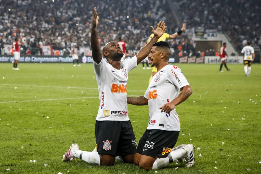 Relembre os últimos dez jogos entre São Paulo e Corinthians - Gazeta ...
