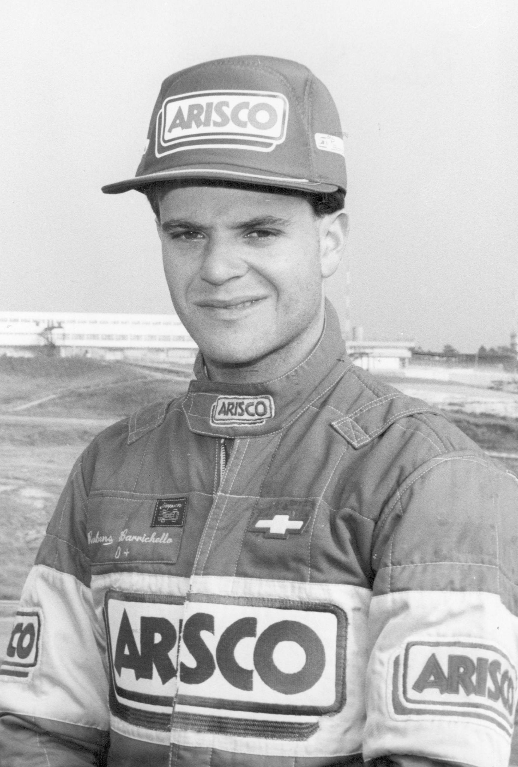 Há 26 anos, Rubens Barrichello conquistava sua primeira vitória na F1; relembre fotos da carreira