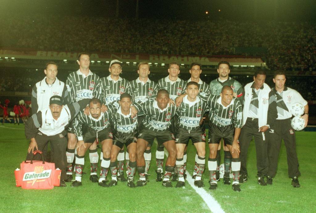 Relembre fotos da decisão do Campeonato Paulista de 1997 Gazeta Esportiva