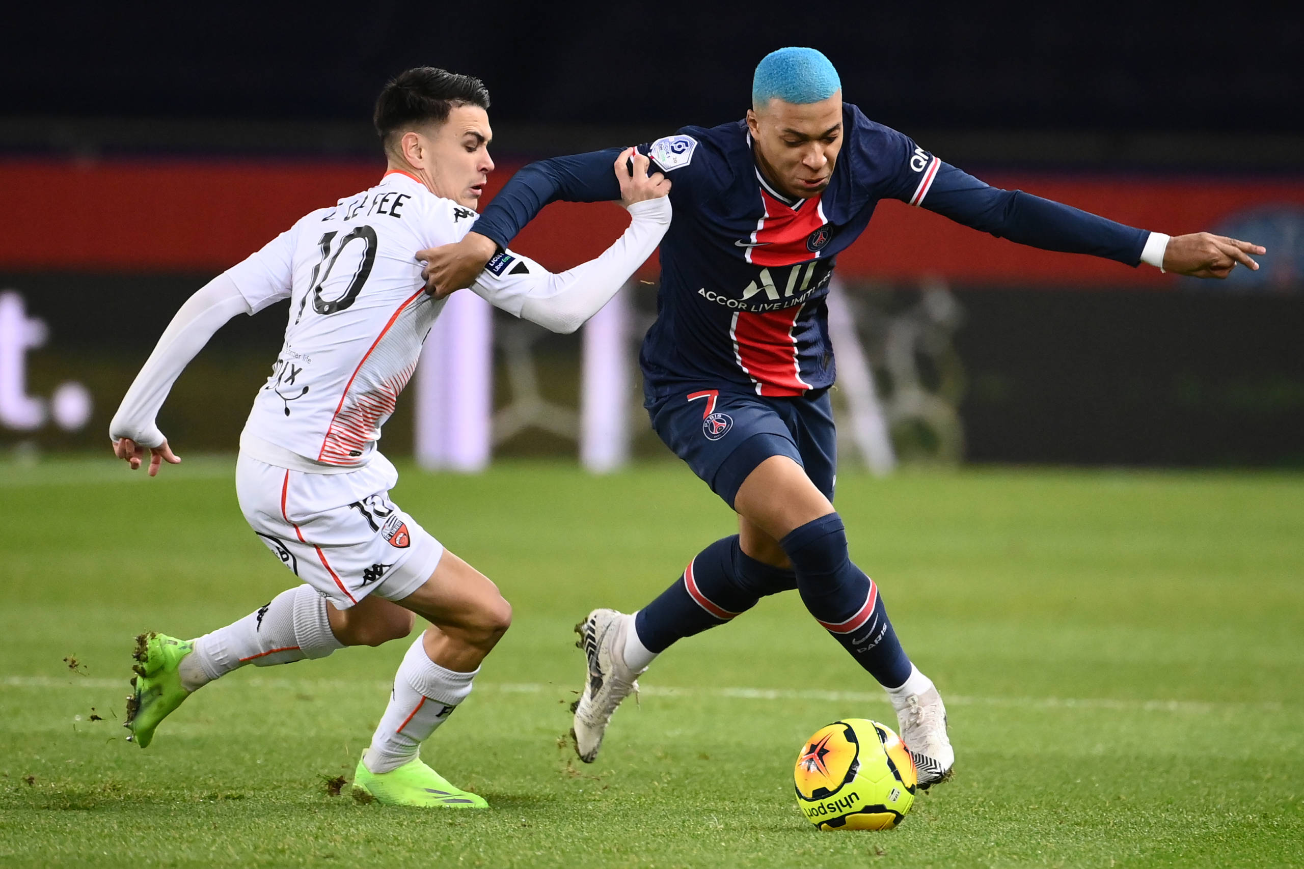 Veja fotos do duelo entre Paris Saint-Germain e Lorient pelo Campeonato ...