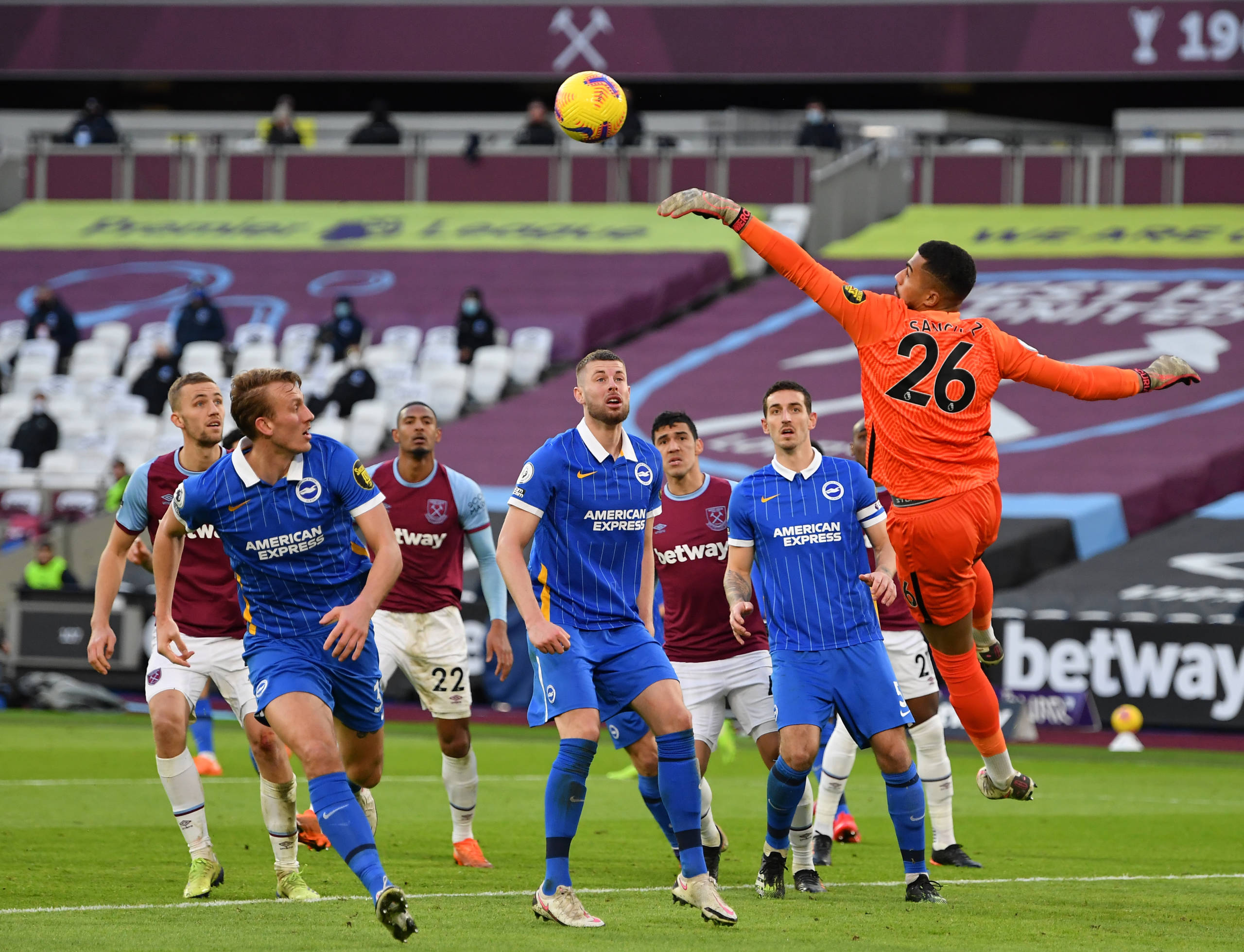 Veja as fotos de West Ham x Brighton pela Premier League - Gazeta Esportiva