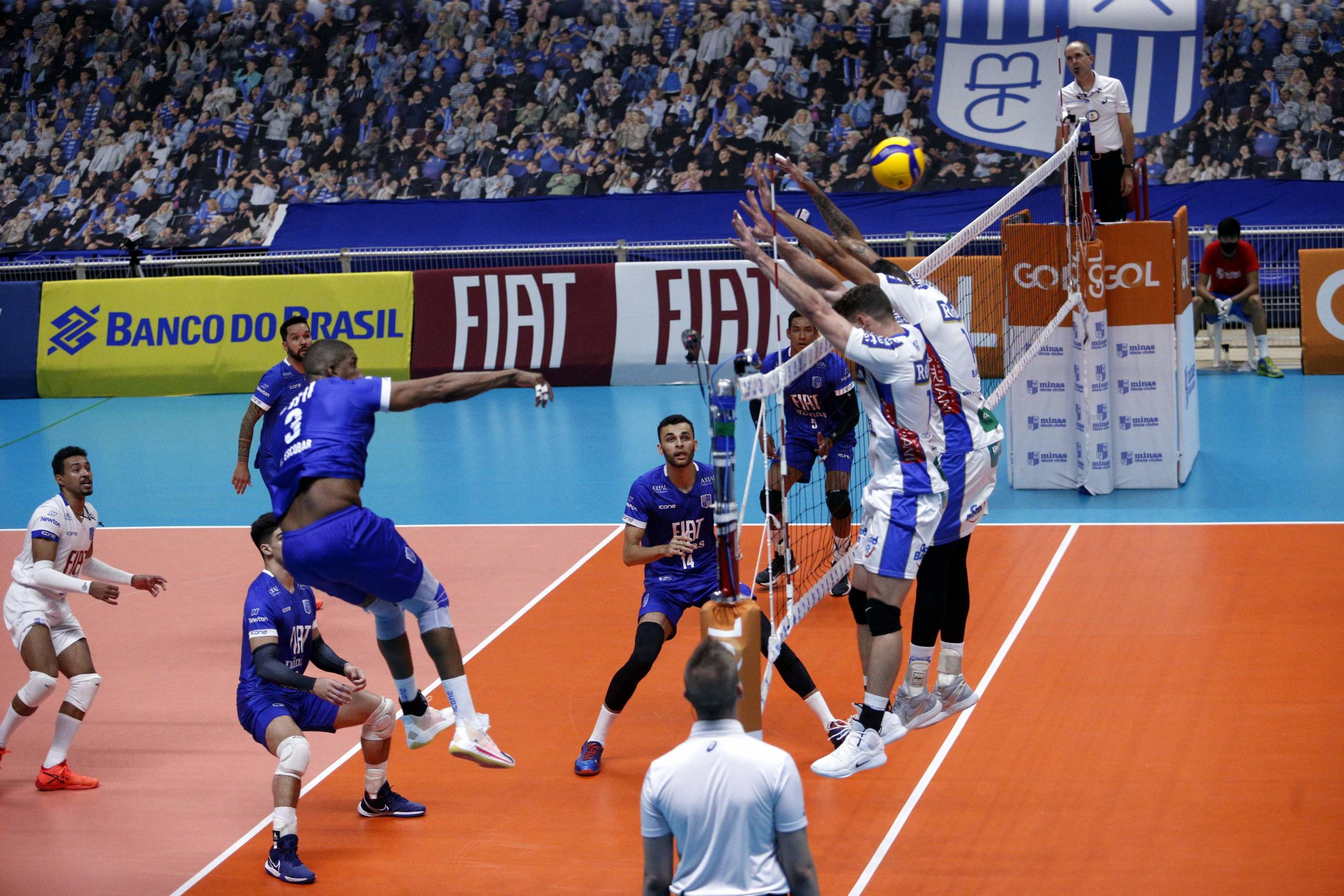 Escobar brilha, e Minas supera Vôlei Renata no tie-break - Gazeta Esportiva