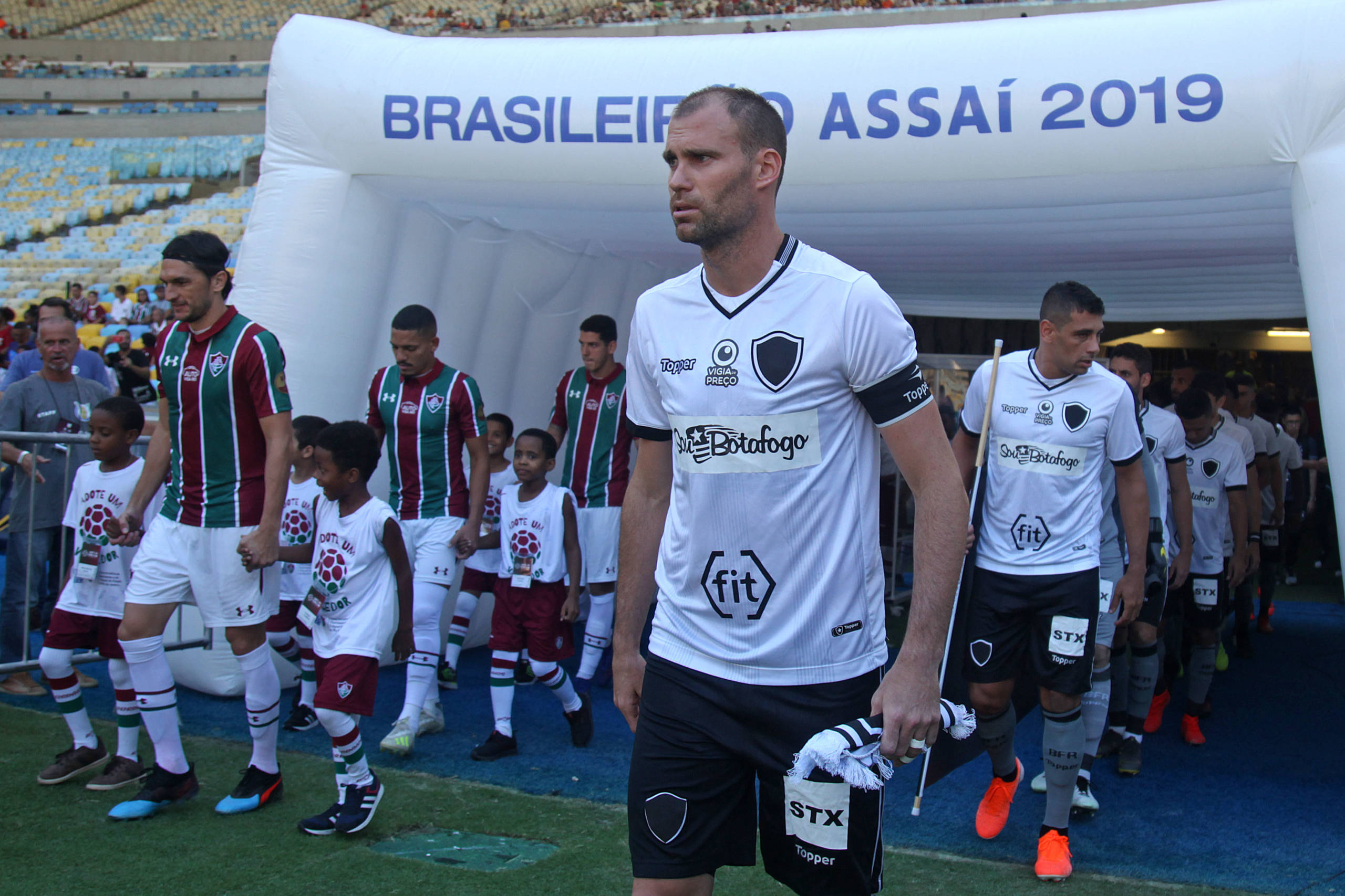 Joel Carli está de volta ao Botafogo Gazeta Esportiva