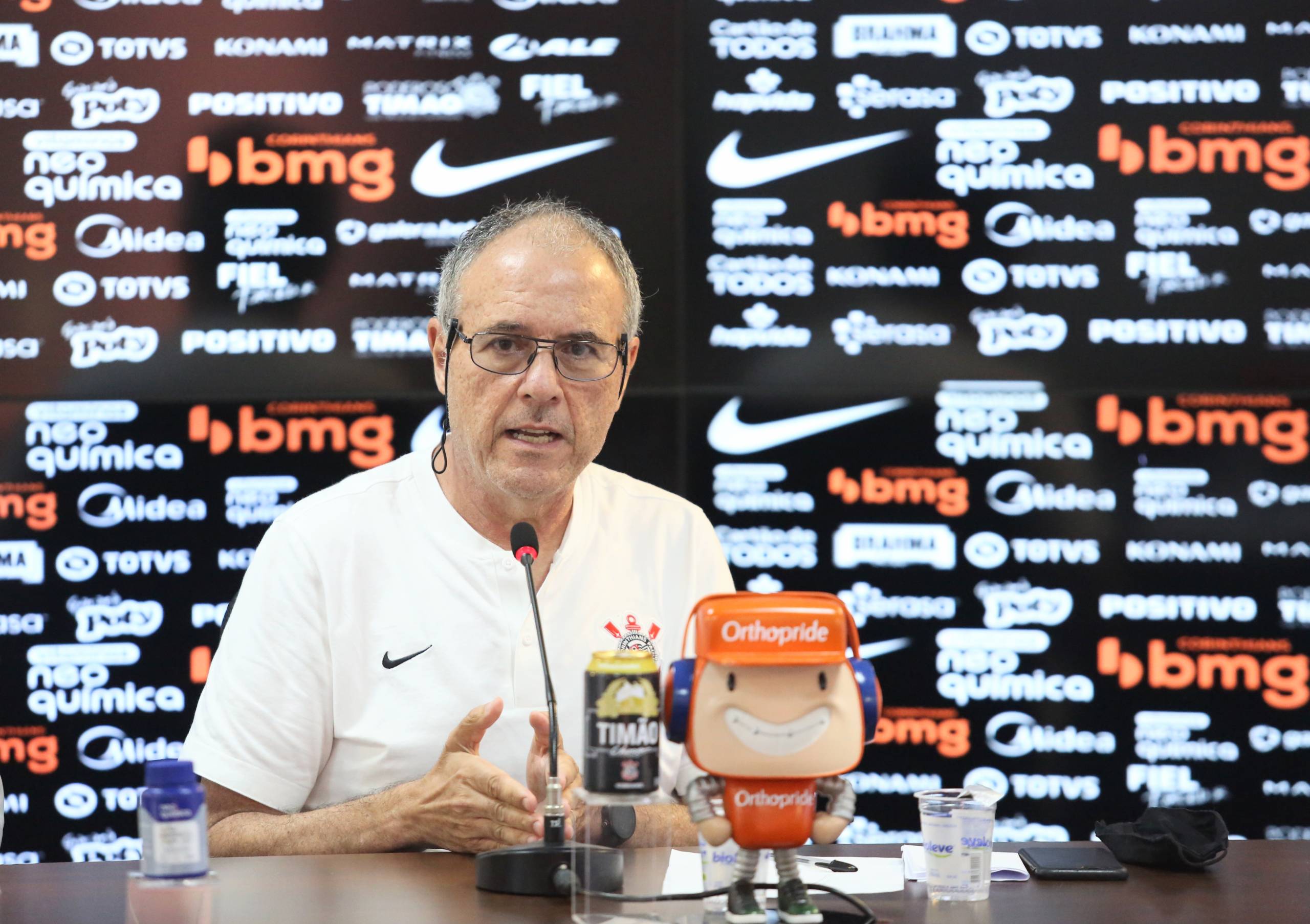 Superintendente do Corinthians confirma encontro com Gaviões para ...