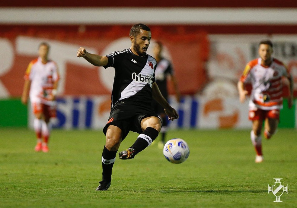 Talles, Vinícius e MT seguem sem previsão de retorno ao Vasco