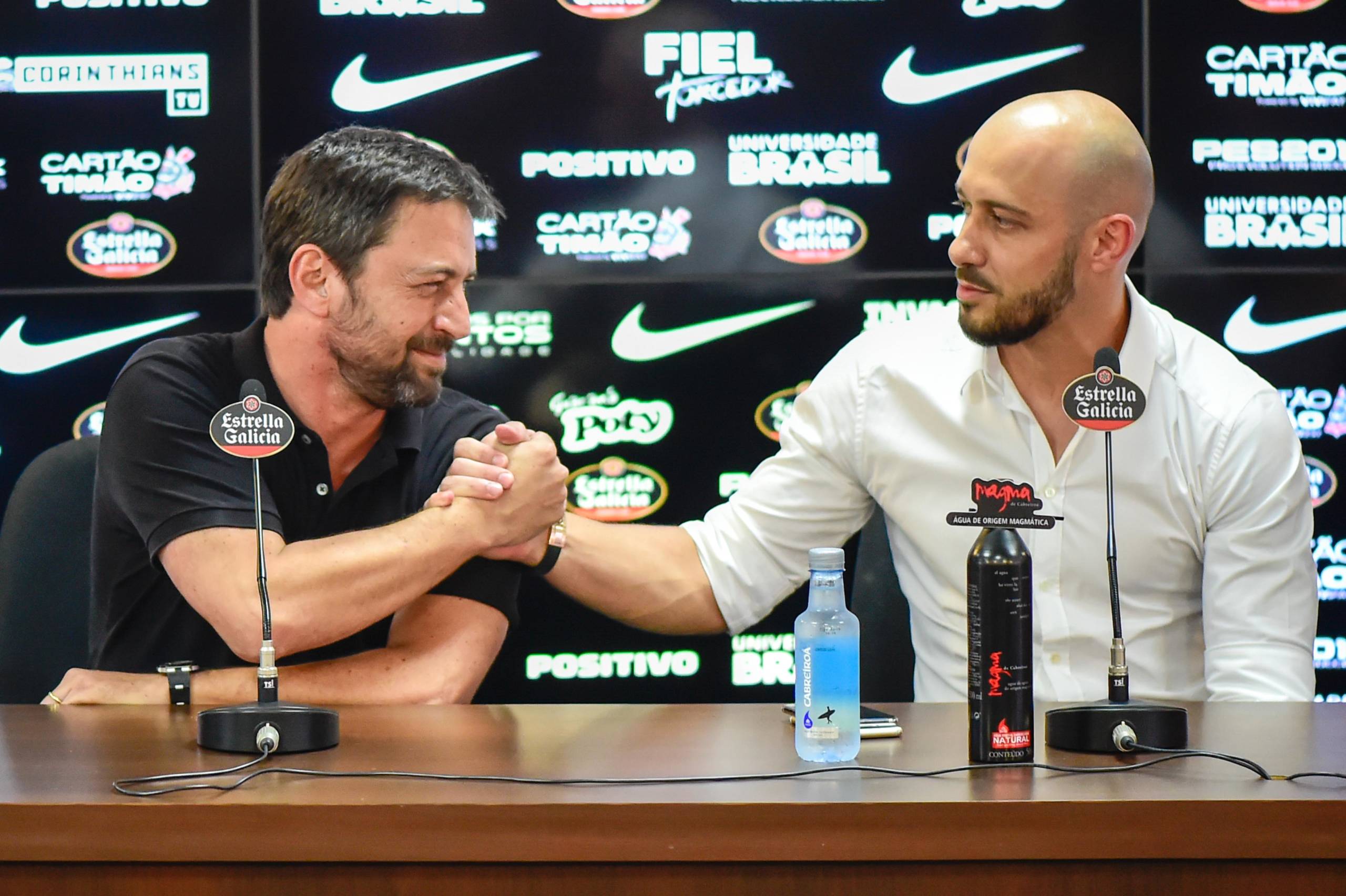Corinthians fecha trimestre com superávit; futebol acumula R$ 24,5 ...
