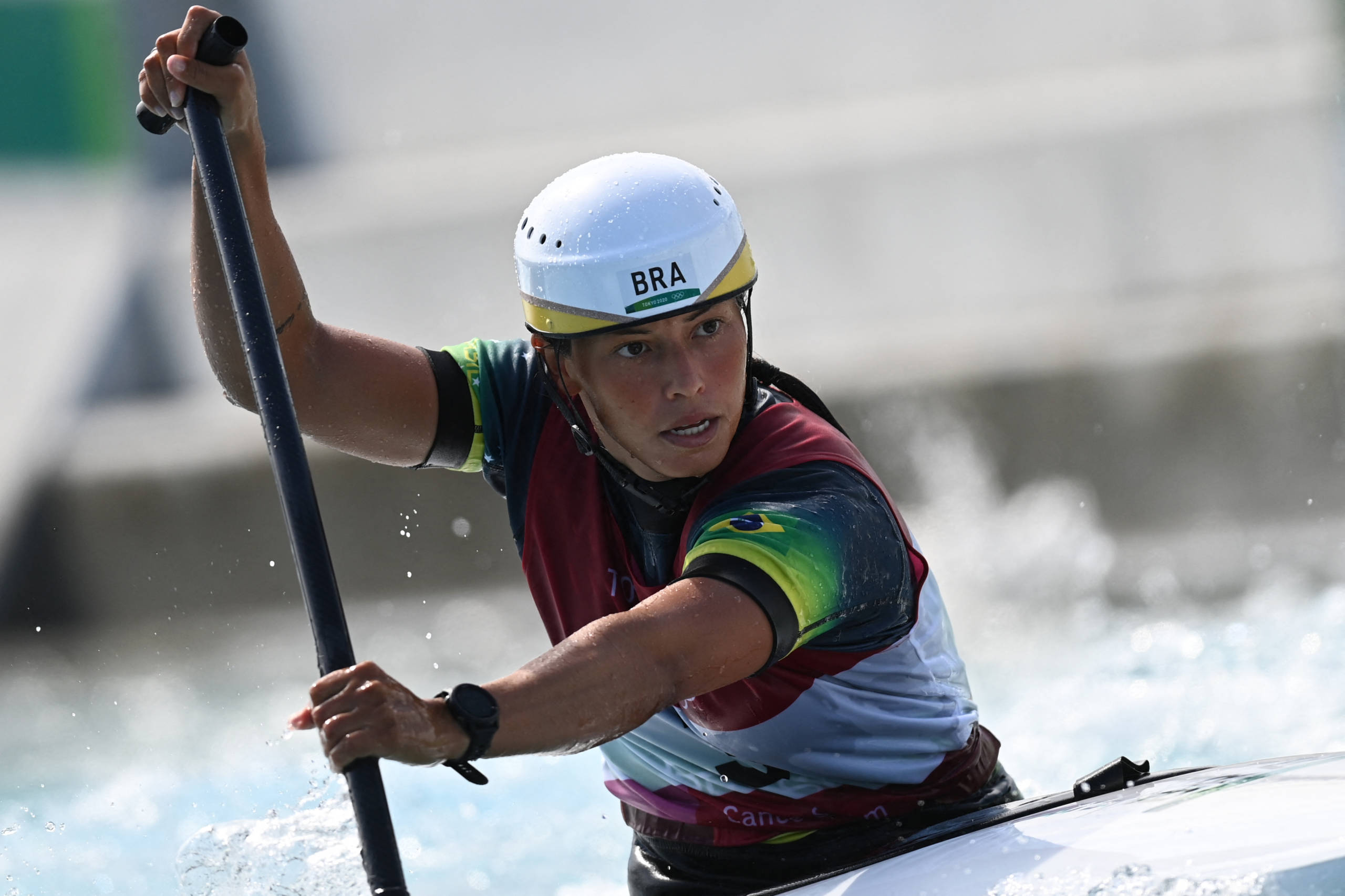 Ana Sátila é a primeira brasileira ir a uma final olímpica na canoagem slalom C1