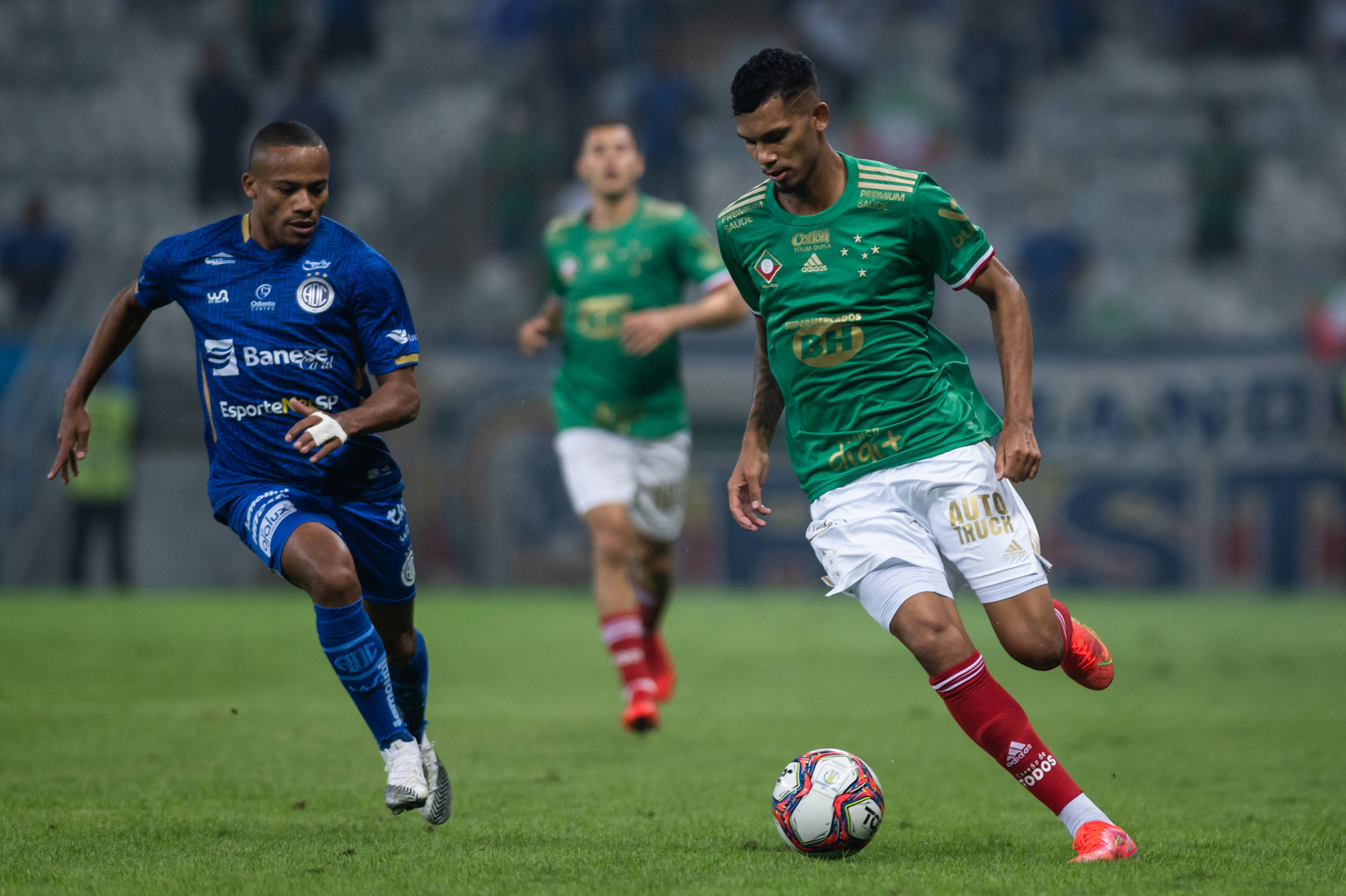 Confira as fotos de Cruzeiro x Confiança pela 20ª rodada da Série B ...