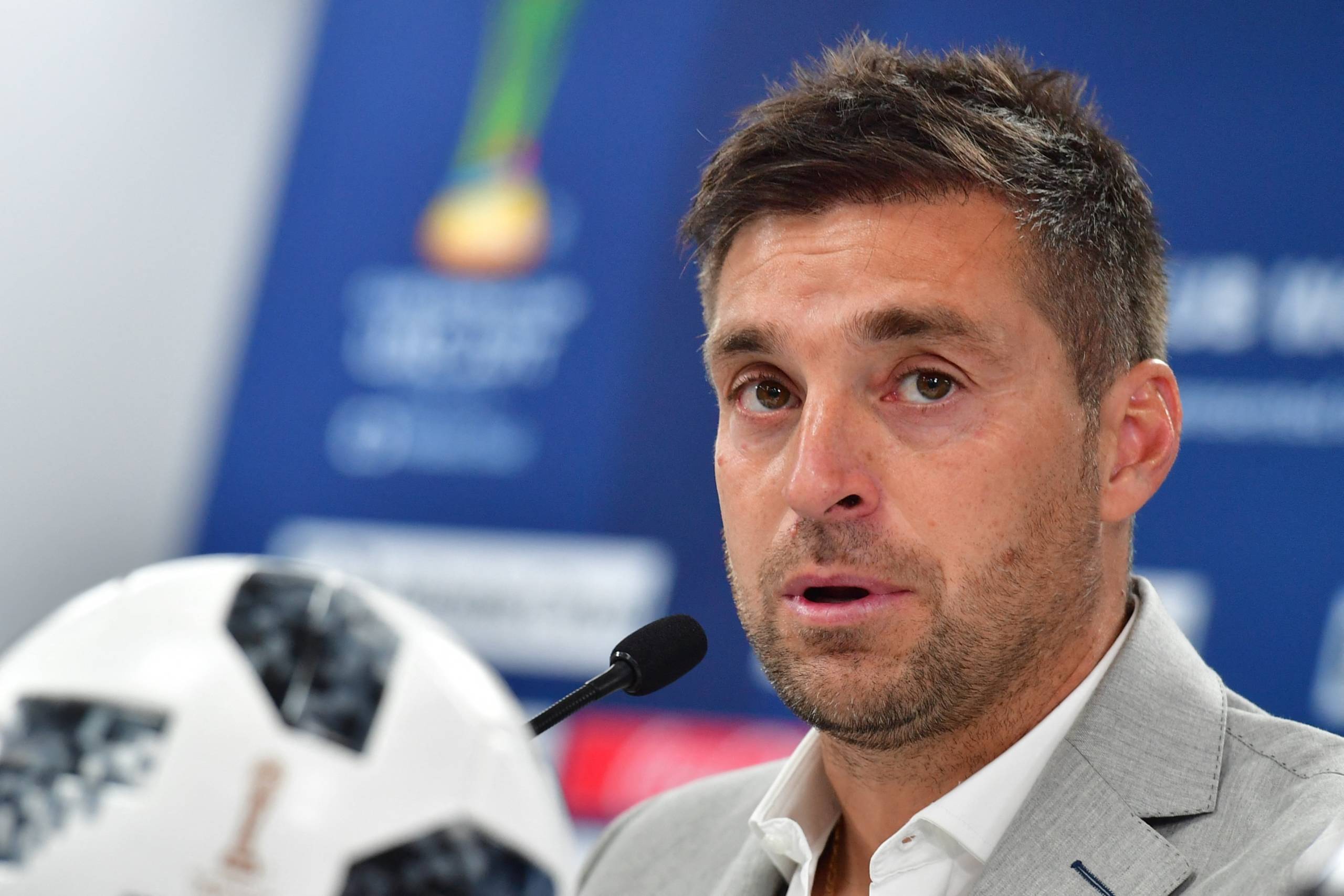 Uruguai anuncia Diego Alonso como treinador; Aguirre segue no