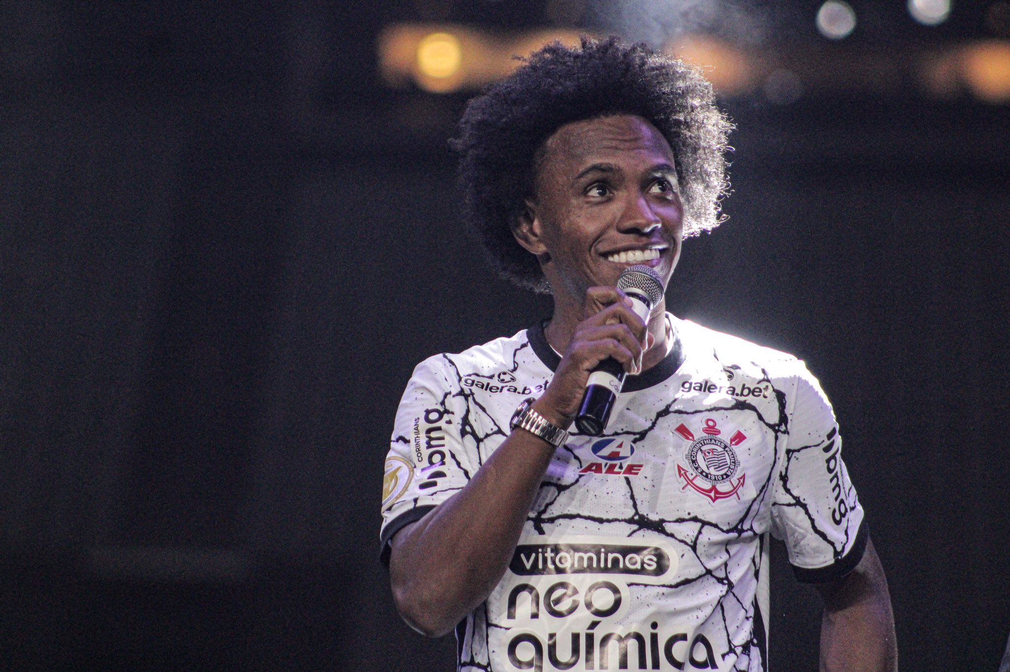 Corinthians passa ano sem título, mas se transforma e começa 2022 cheio ...