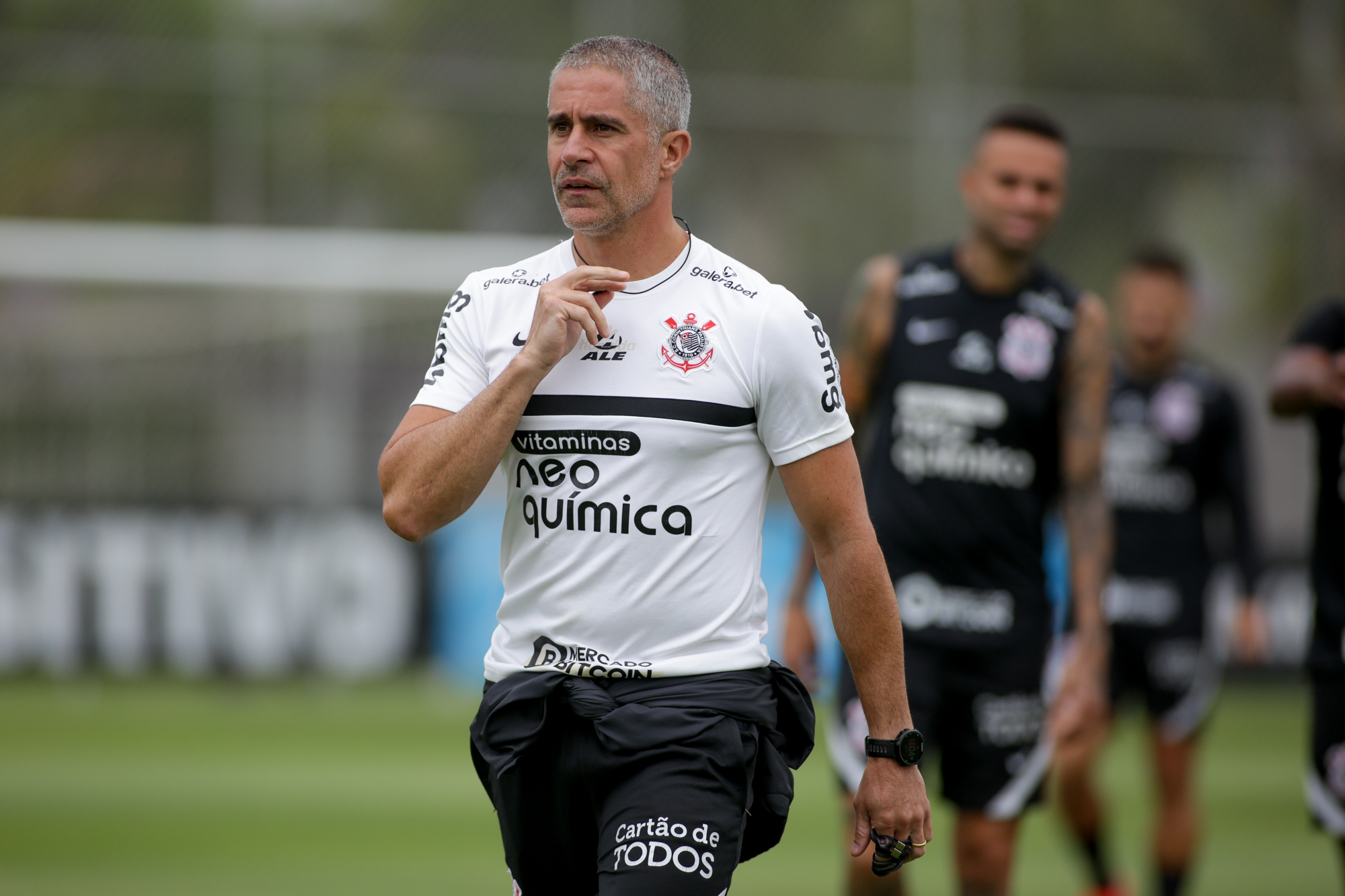 Coletiva de Sylvinho após vitória do Corinthians gera repercussão ...