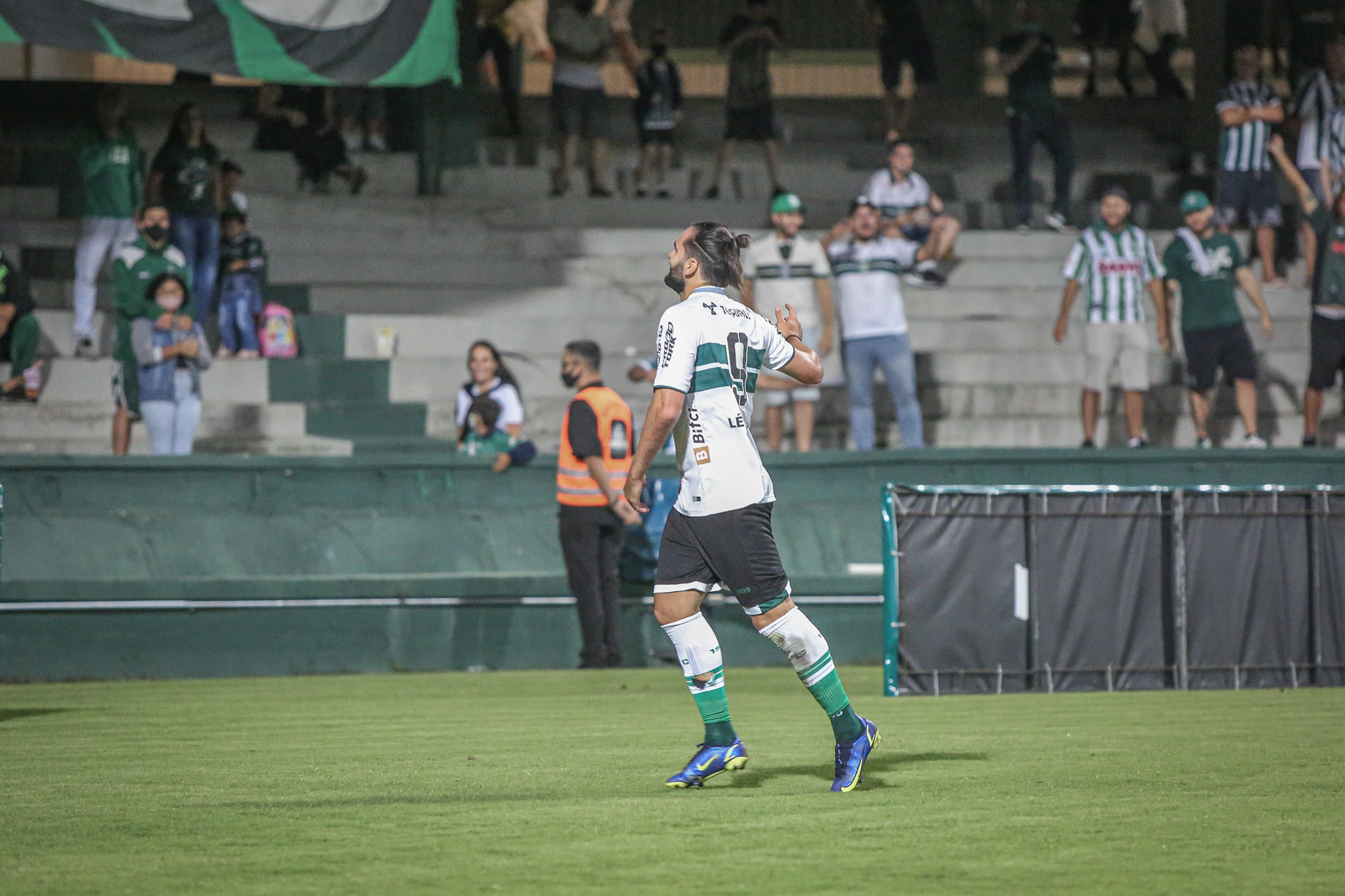 Confira fotos de Coritiba x Rio Branco-PR, pelo Campeonato Paranaense ...