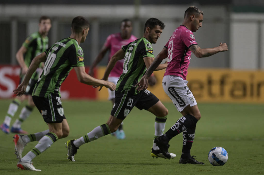 Am&Atilde;&copy;rica-MG sofre derrota para o Independiente del Valle na estreia da fase  de grupos da Libertadores - Gazeta Esportiva