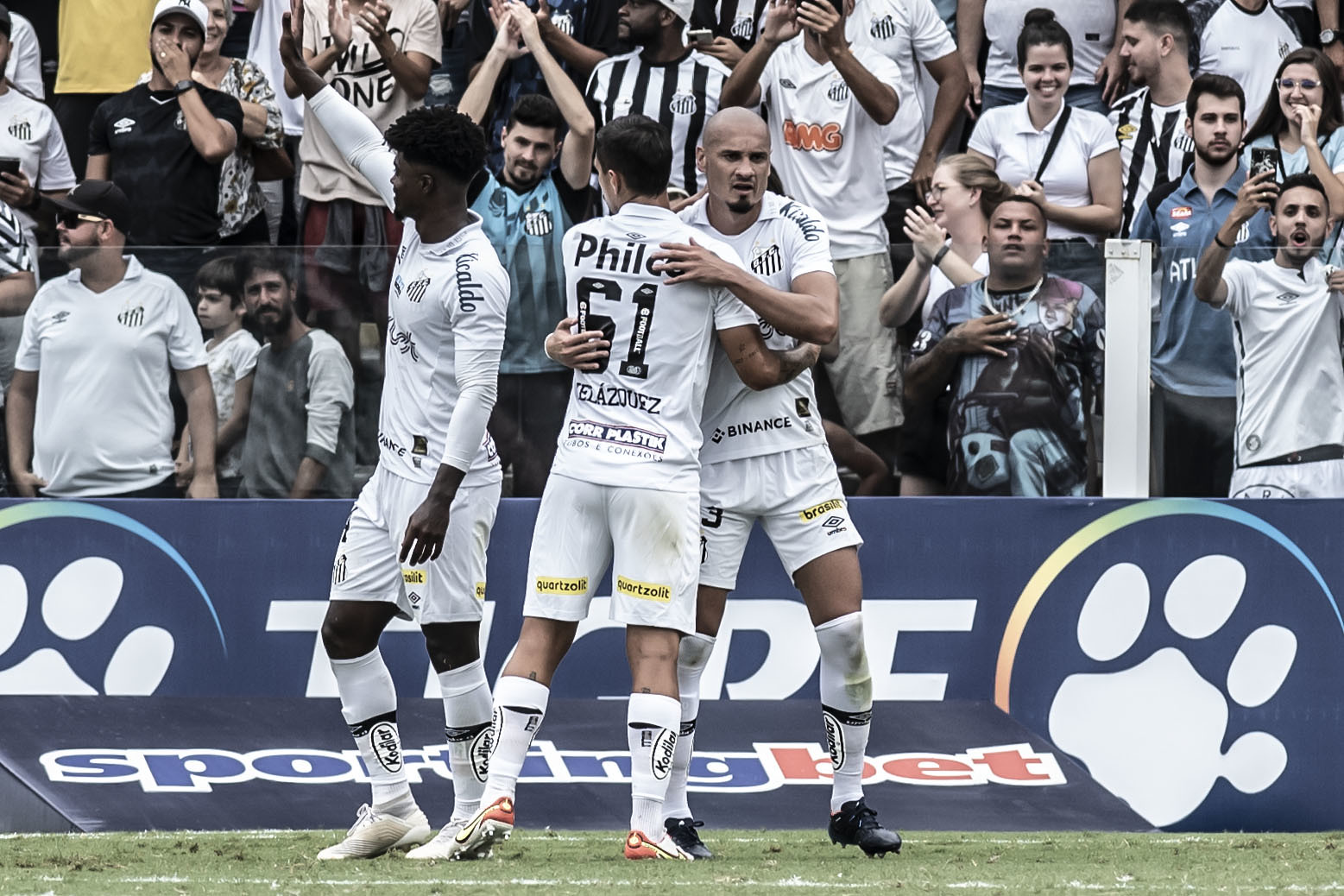 Santos tem 2ª pior média de gols sofridos por jogo na temporada; veja