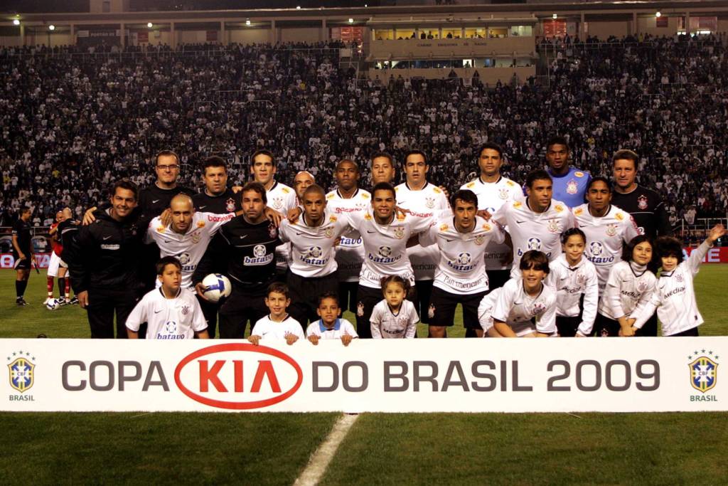 Campeão da Copa do Brasil em 2009, Cristian vê perigo para o Corinthians contra o Flu e elogia Campeão da Copa do Brasil em 2009, Cristian vê perigo para o Corinthians contra o Flu e elogia