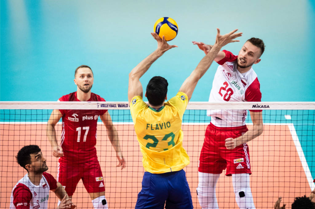 Veja fotos de Brasil x Polônia pela semifinal do Mundial de vôlei ...