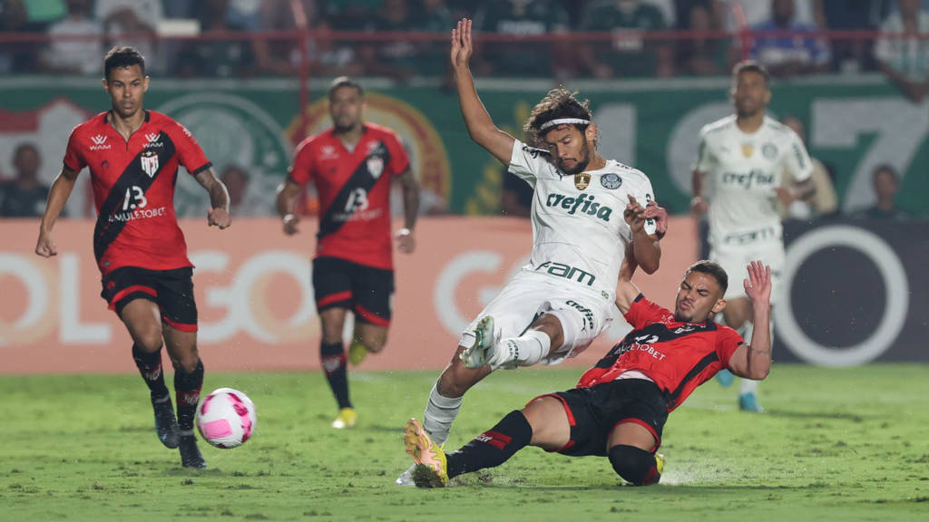 Veja quem foi bem e quem foi mal no empate do Palmeiras com o Atlético-GO