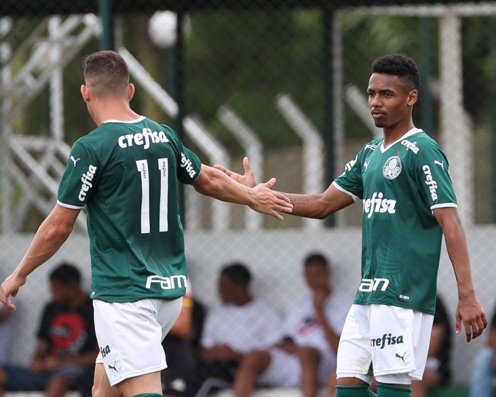 Veja fotos de Palmeiras x IAPE pela ida das quartas da Copa do Brasil ...