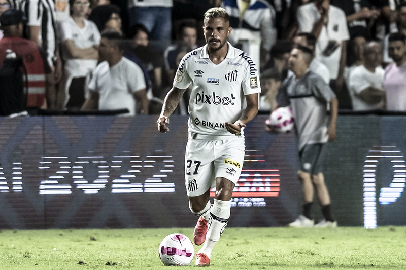 Veja quem foram os jogadores que menos entraram em campo pelo Santos em
