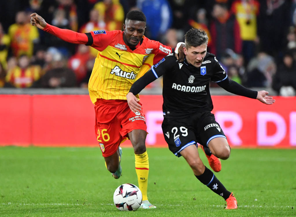 Veja fotos de Lens x Auxerre pelo Campeonato Francês Gazeta Esportiva